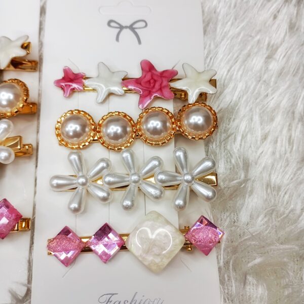 pack of 4 embelisshed korean hair pins flower