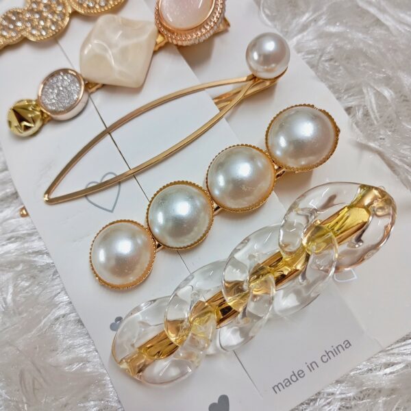 pack of 6 embelisshed korean hair pins