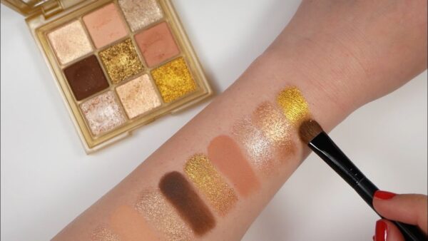 HUDA BEAUTY Gold Obsessions Eyeshadow Palette - Image 3
